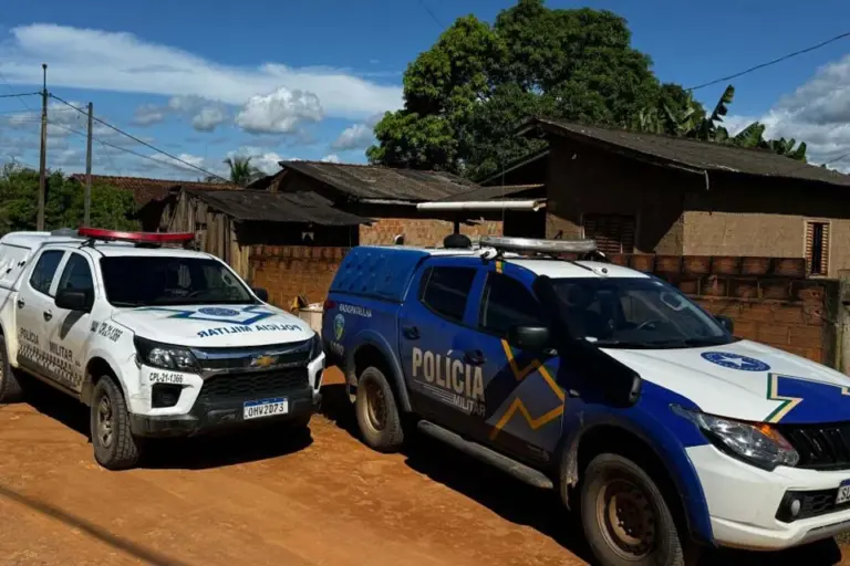 Menino de 13 anos vê agressão à mãe por câmera no celular, corre para defendê-la e padrasto acaba preso em Rondônia
