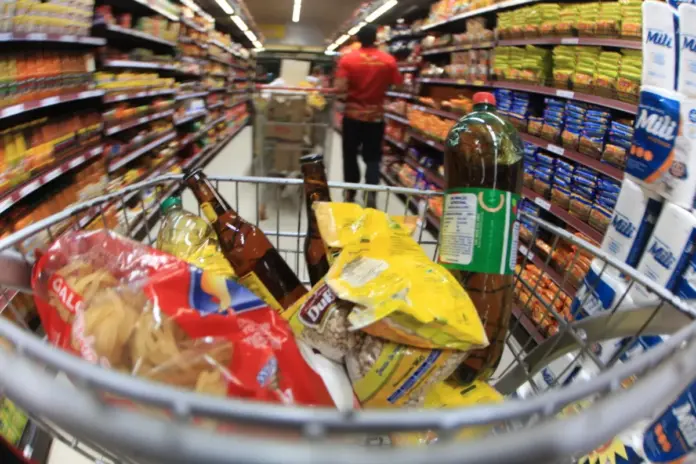 20241201_11EC01-FT_ALEX-REGIS