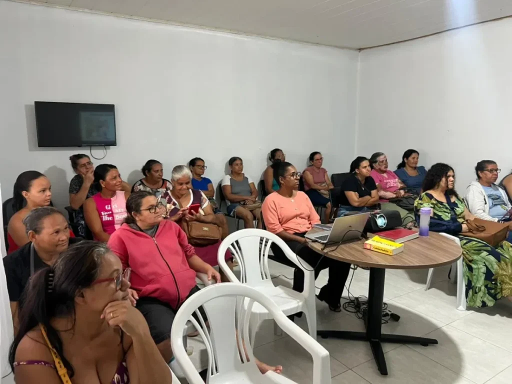 CRAS Jardim dos Migrantes promove encontro do PAIF com famílias acompanhadas pelo serviço