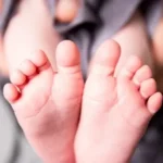 TINHA 5 MESES: Bebê morre enquanto dormia com o pai