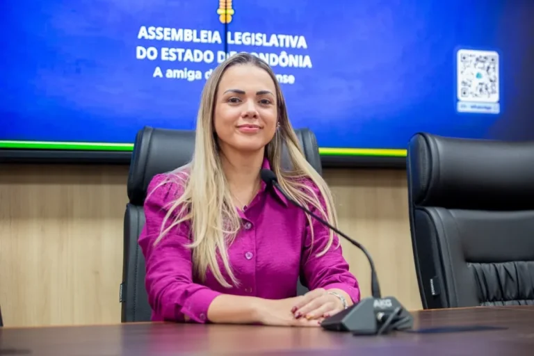 Pedido de recuperação da RO-464 reforça atuação de Cláudia de Jesus em Jaru