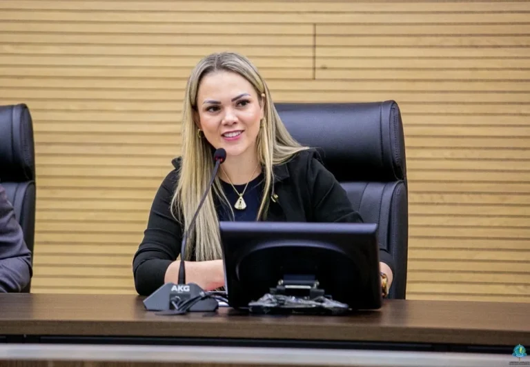 Deputada Cláudia de Jesus destina recurso de R$ 100.000,00 para castração de cães e gatos em Cerejeiras