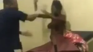 COVARDIA! Vídeo de agressão a mulher no pós-parto em hospital provoca revolta nas redes sociais. VEJA