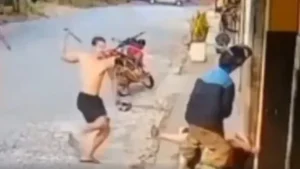 Agressor morre após tentativa de feminicídio ser interrompida por pedestre. VEJA VÍDEO