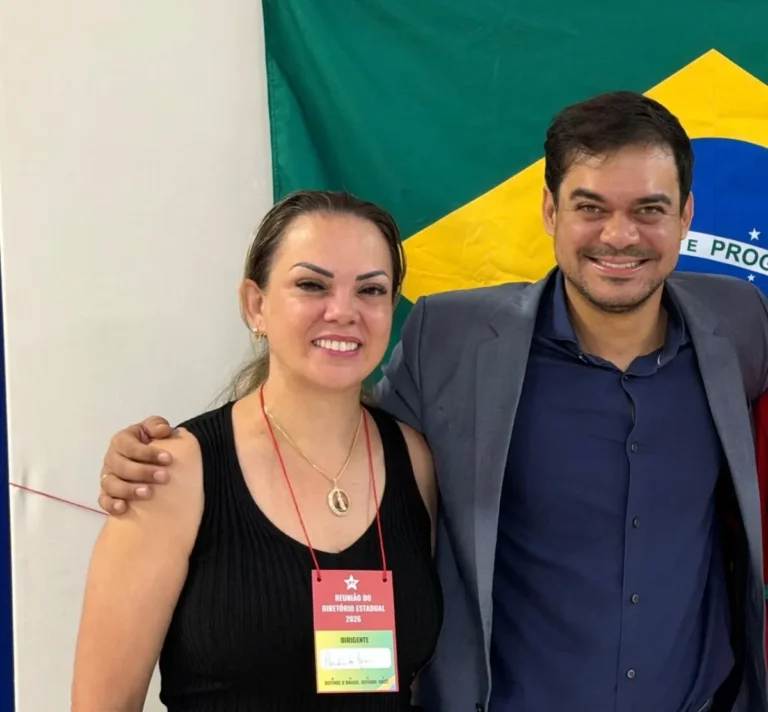 PT DE RONDÔNIA INTENSIFICA ARTICULAÇÃO POLÍTICA E ANIMA BASE: “É A UNIDADE QUE A CLASSE TRABALHADORA ESPERA”, DIZ DEPUTADA CLÁUDIA DE JESUS