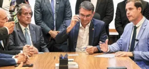 PL já gastou R$ 2,8 milhões com pesquisas em 2026
