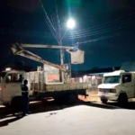 Equipe da iluminação reforça segurança e melhora visibilidade em Ji-Paraná
