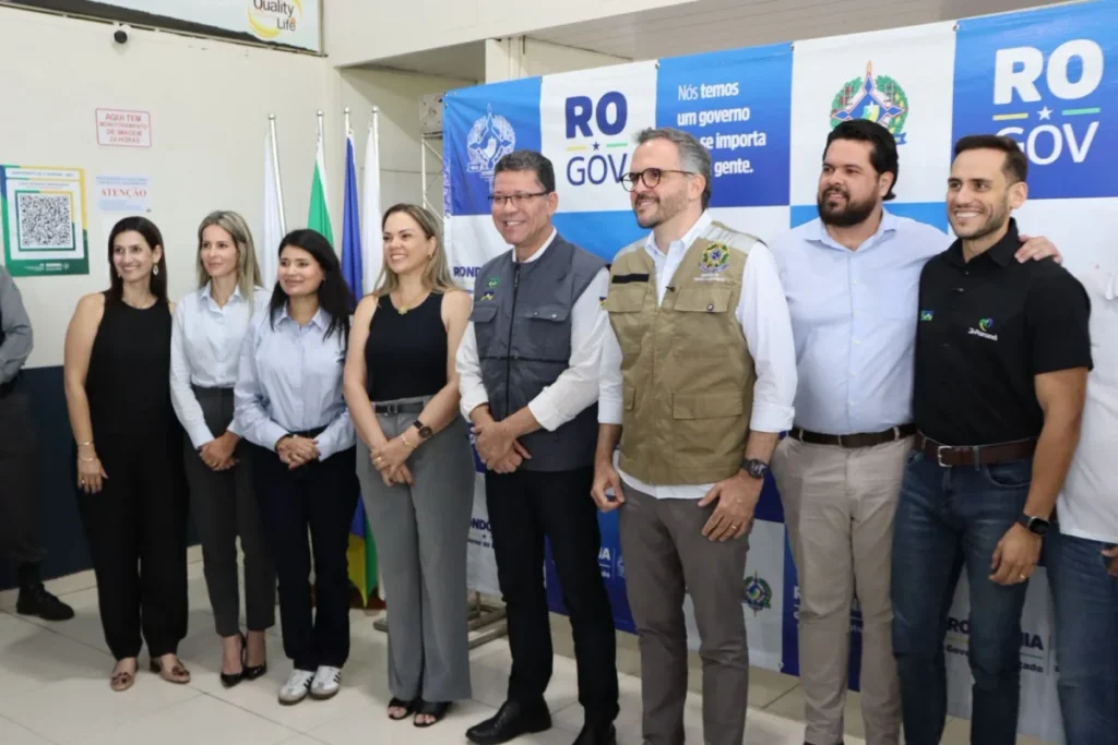 Ministro dos Portos e Aeroportos participa de assinatura da ordem de serviço para ampliação do Aeroporto José Coleto, em Ji-Paraná