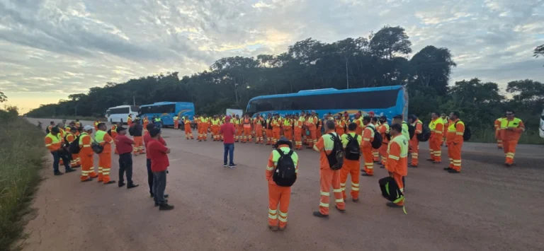 Trabalhadores do Consórcio Nova 364 aprovam greve e cobram dignidade e respeito aos seus direitos