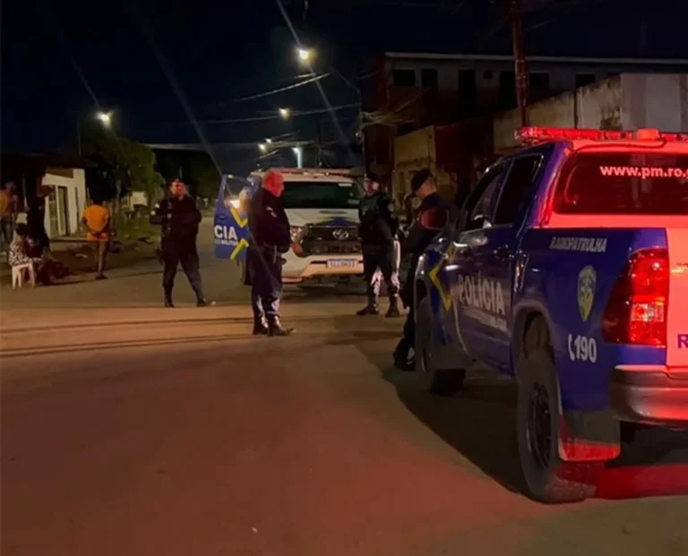 Homem é morto com tiro espingarda calibre 12 na cabeça em Rondônia