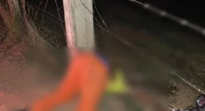 Motociclista morre após sofrer acidente e ficar preso em cerca de arame farpado em Rondônia